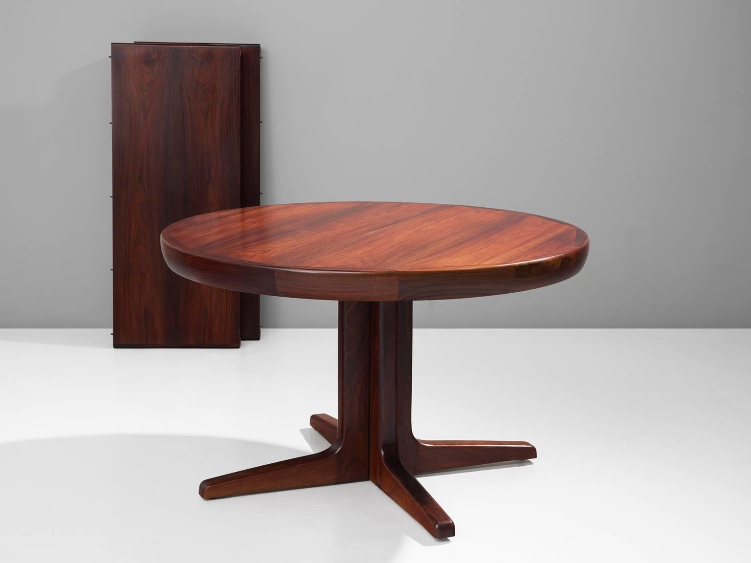 Mid-Century Modern Extendable Danish Dining Table with a Rich Rosewood Grain