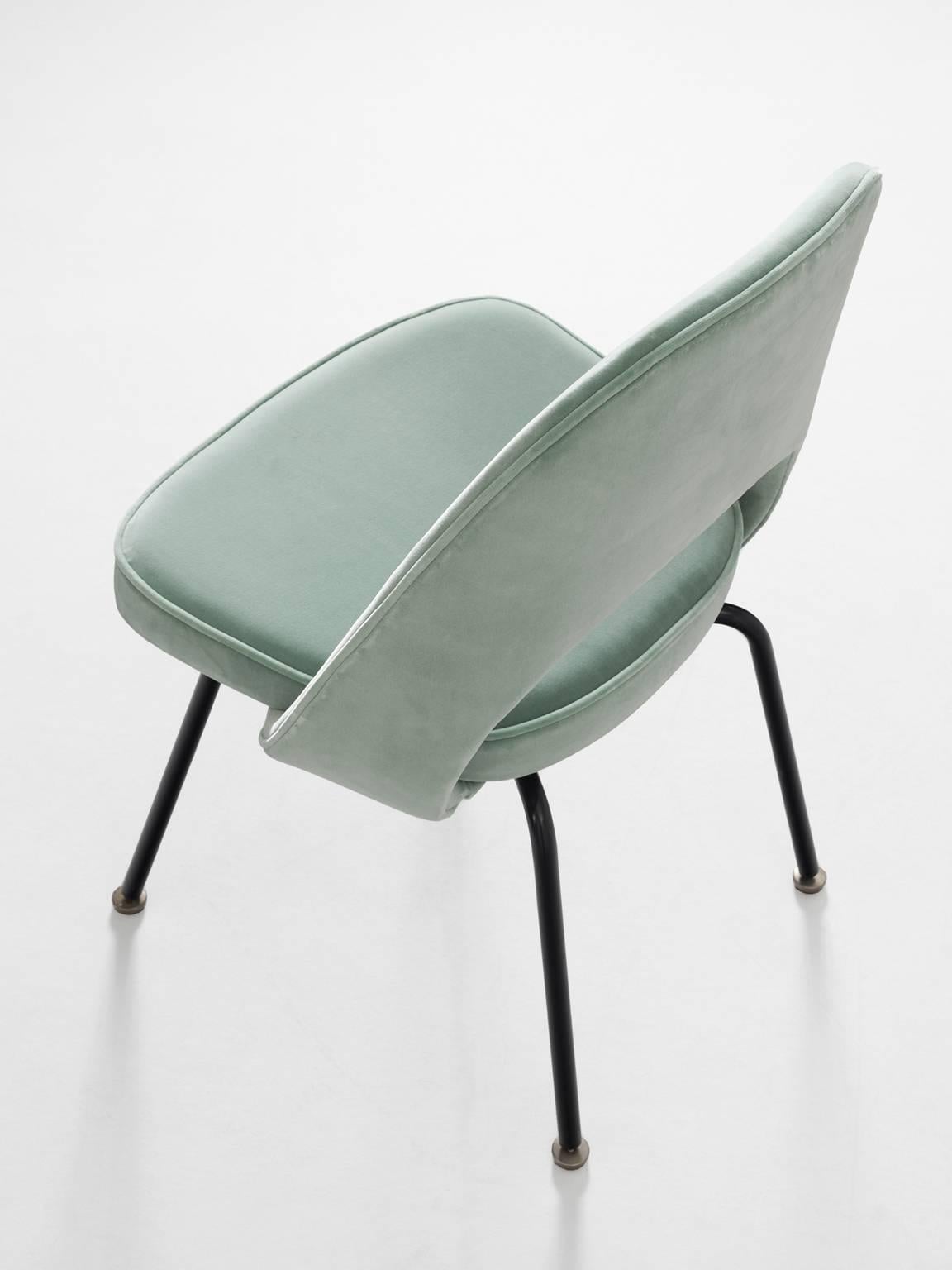 Set of eight chairs model 72, in metal and fabric, by Eero Saarinen for Knoll International, United States 1948. 

Eight organic shaped chairs designed by Eero Saarinen. This iconic model is reupholstered in a soft sea-green velvet fabric. A