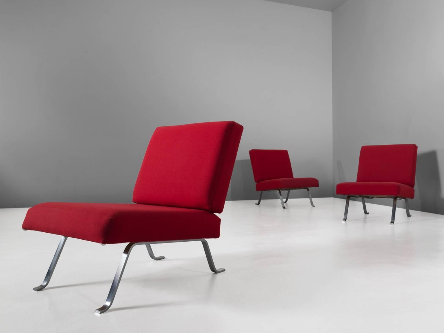 Set of three easy chairs, in steel and fabric, by Hein Salomonson for AP Originals, the Netherlands 1960s.
Set of three lounge chairs by designer Hein Salomonson for the Dutch manufacturer Polak. These chairs have a very modern expression. The