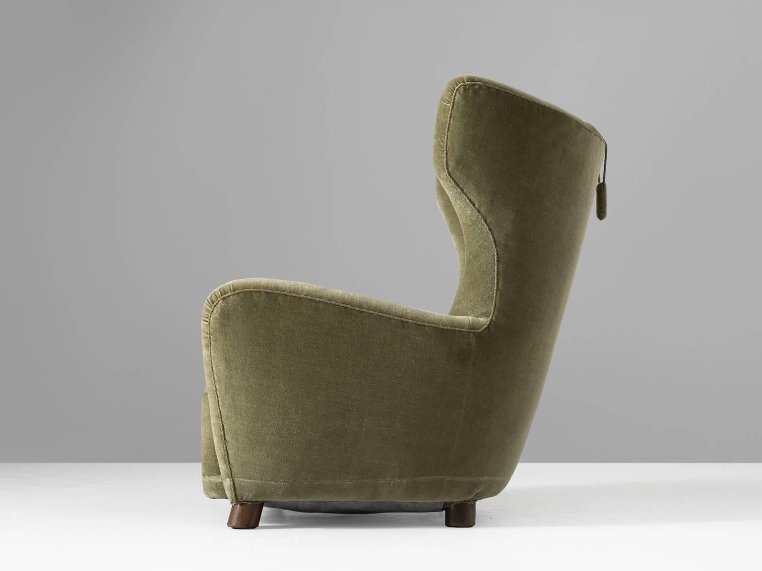 Scandinavian Modern Danish Lounge Chair in Green Velvet