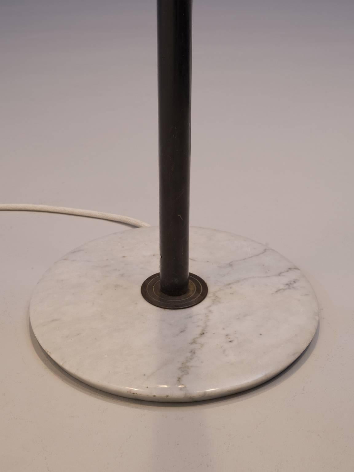 Stilnovo Floor Lamp in Marble and Brass In Good Condition In Waalwijk, NL