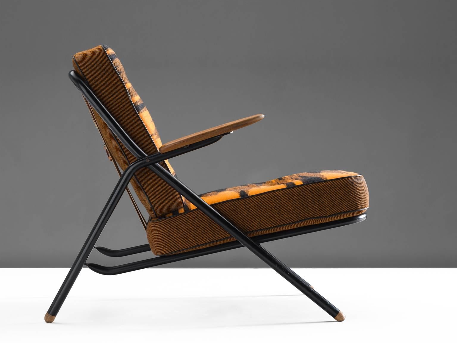 Danish Hans Wegner GE215 Sawbuck Lounge Chair in Original Upholstery