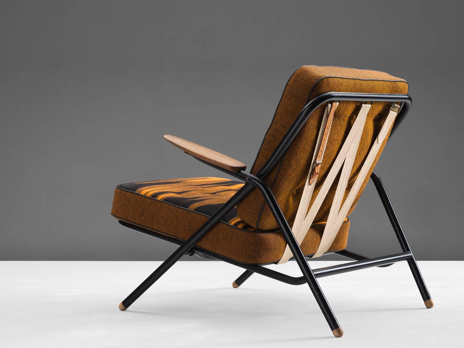 Mid-Century Modern Hans Wegner GE215 Sawbuck Lounge Chair in Original Upholstery