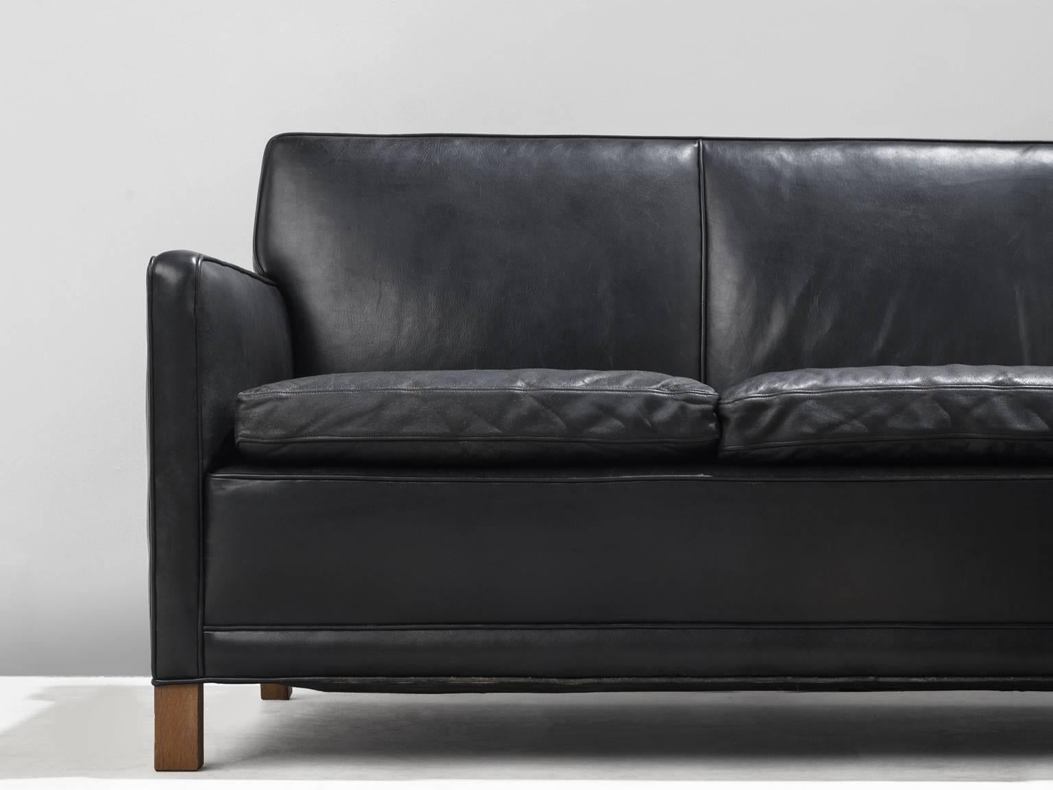 Danish Corner Sofa in Leather and Wood In Good Condition In Waalwijk, NL