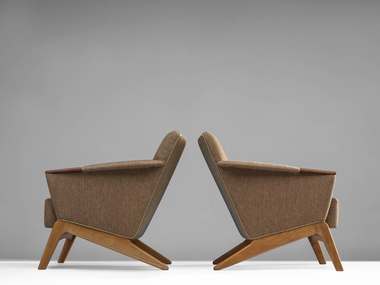Scandinavian Modern Pair of Danish Easy Chairs in Grey Fabric and Teak