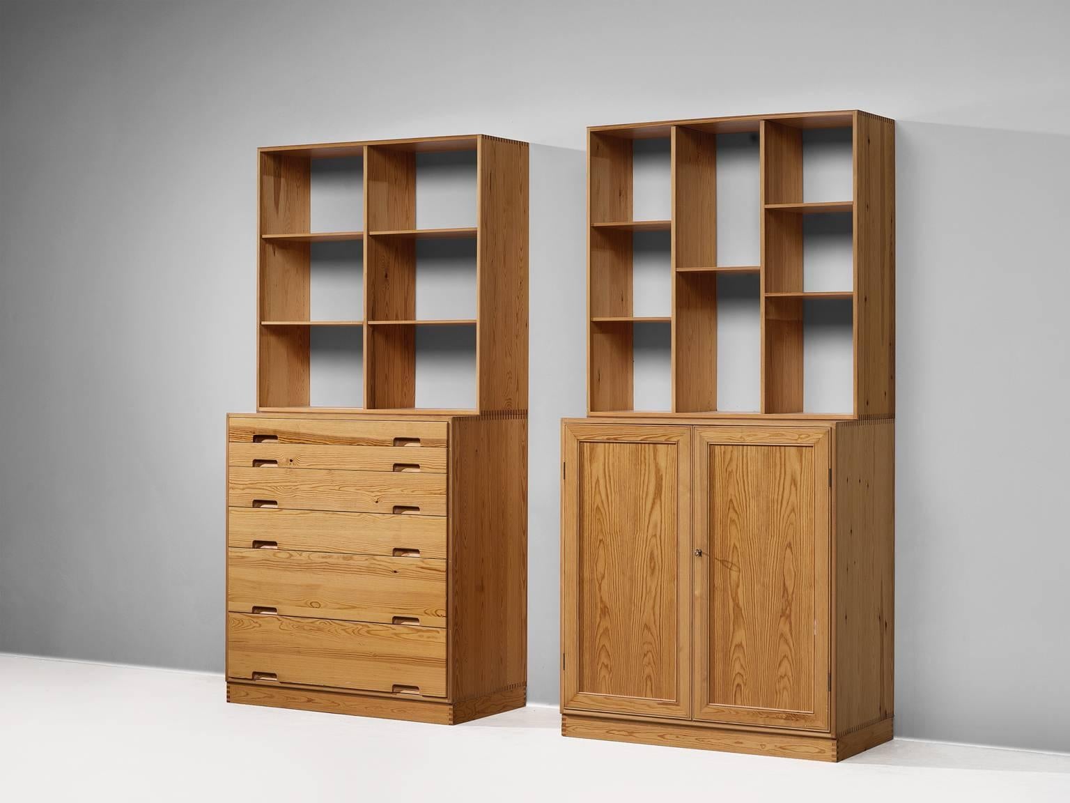 Bookcase, shelving unit, solid pine, Denmark, 1950s. 

This wall unit that is executed in pine consists of a pair of bookcases a chest of drawers and a cabinet. The chest of drawers features six drawers and a cabinet with two doors and shelving.