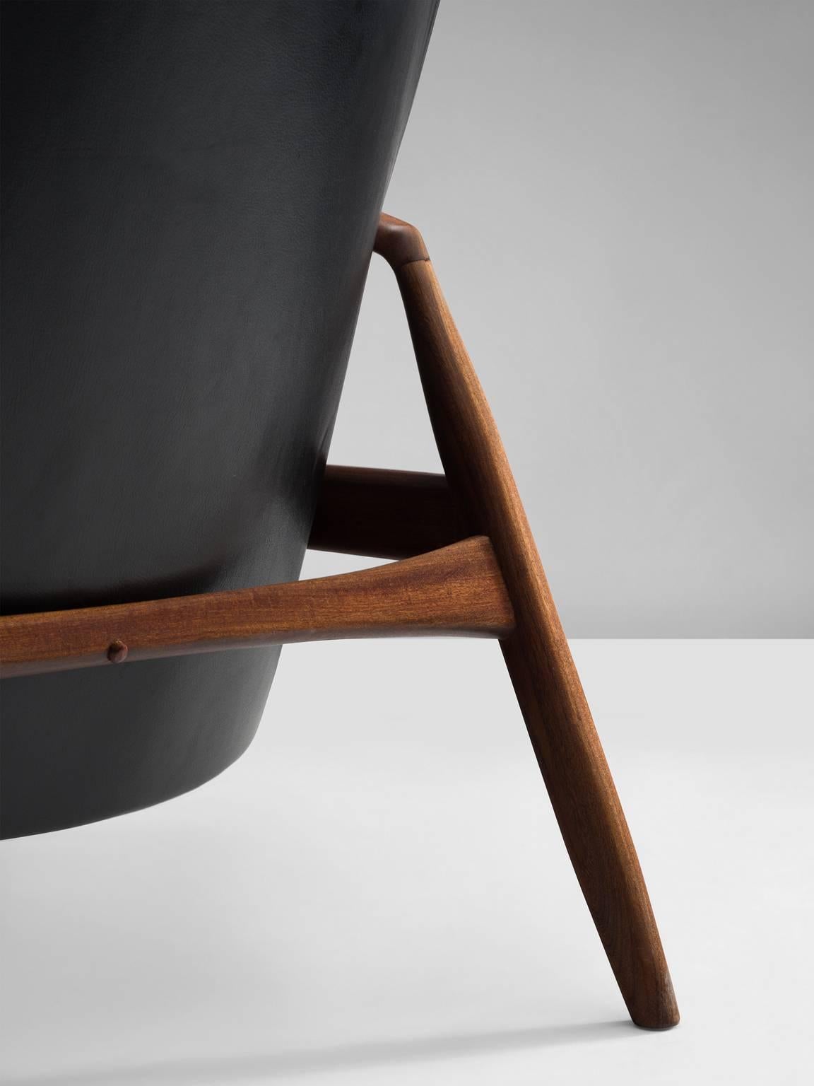 Danish Ib Kofod-Larsen Set of Two 'Seal' Lounge Chairs in Black Leather