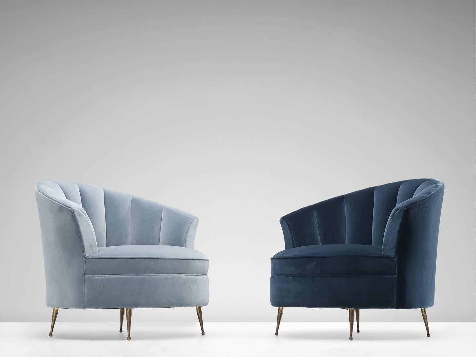 Mid-Century Modern Newly Upholstered Italian Armchairs in Velvet, attributed to I.S.A. 1950s