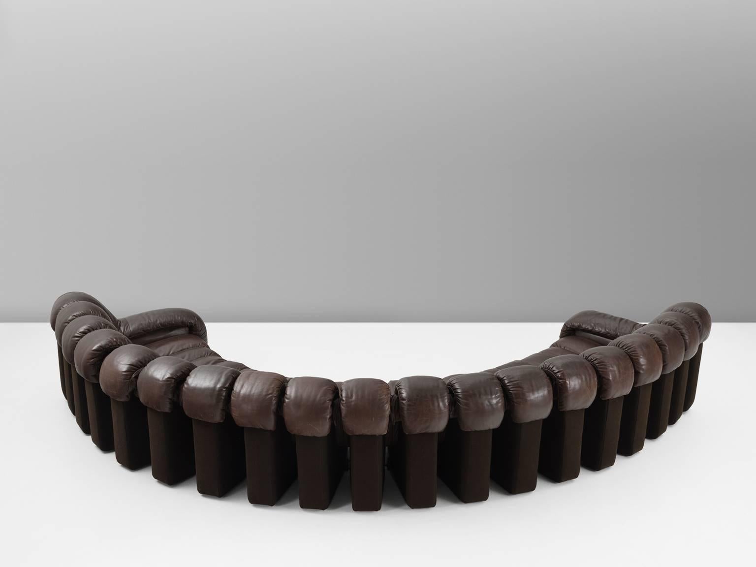 De Sede DS 600 Non Stop Sectional Sofa in Dark Brown Leather In Good Condition In Waalwijk, NL