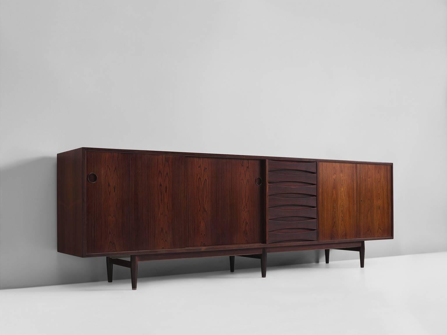 Scandinavian Modern Arne Vodder Sideboard Model 29A in Rosewood with Reversible Doors