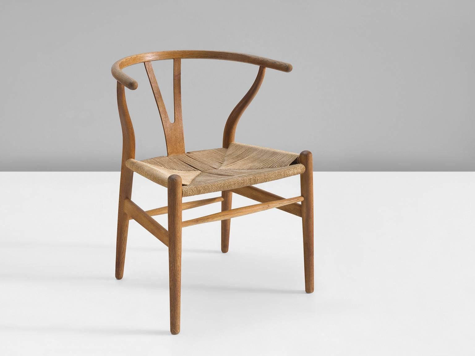 Scandinavian Modern Hans Wegner Wishbone Y-Chair