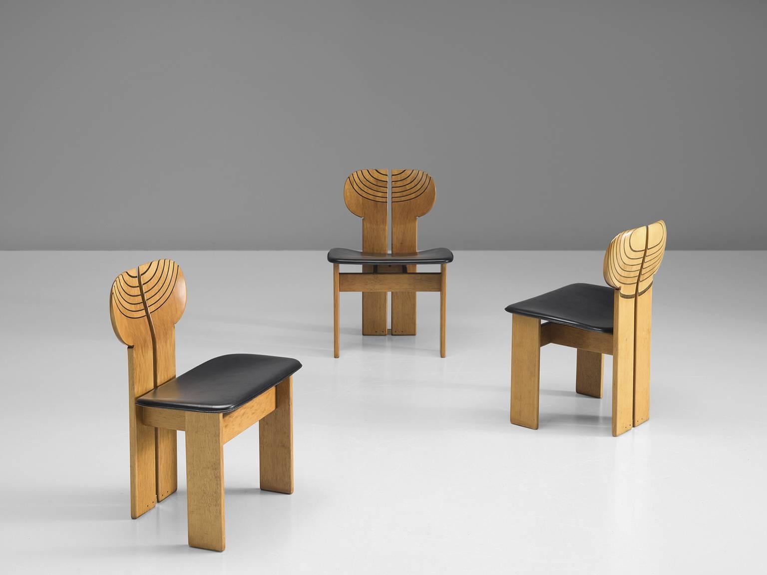 Tobia & Afra Scarpa 'Africa' Chairs from the Artona Collection In Excellent Condition In Waalwijk, NL