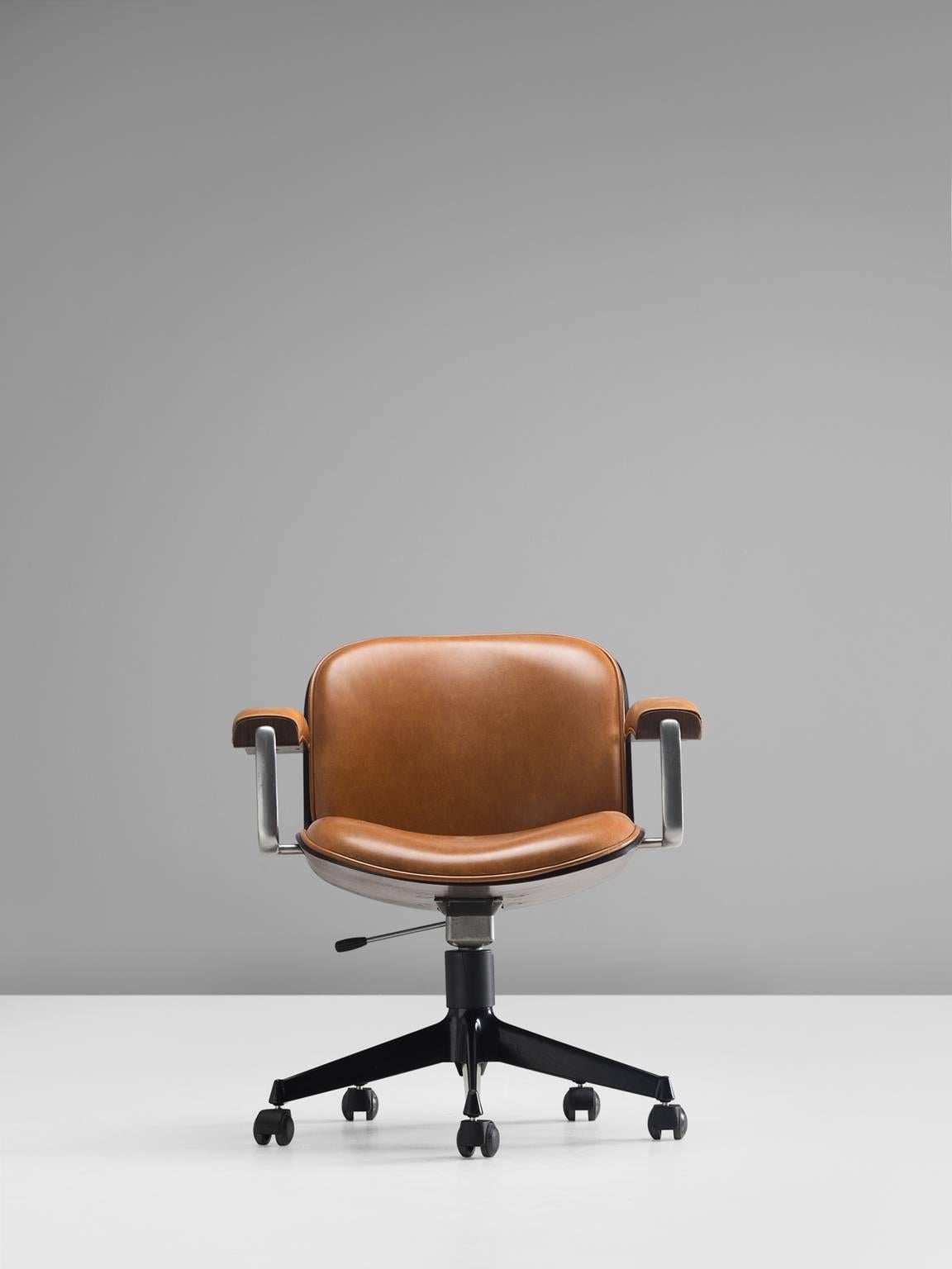 Italian Swivel Desk Chair in Walnut for MIM Roma