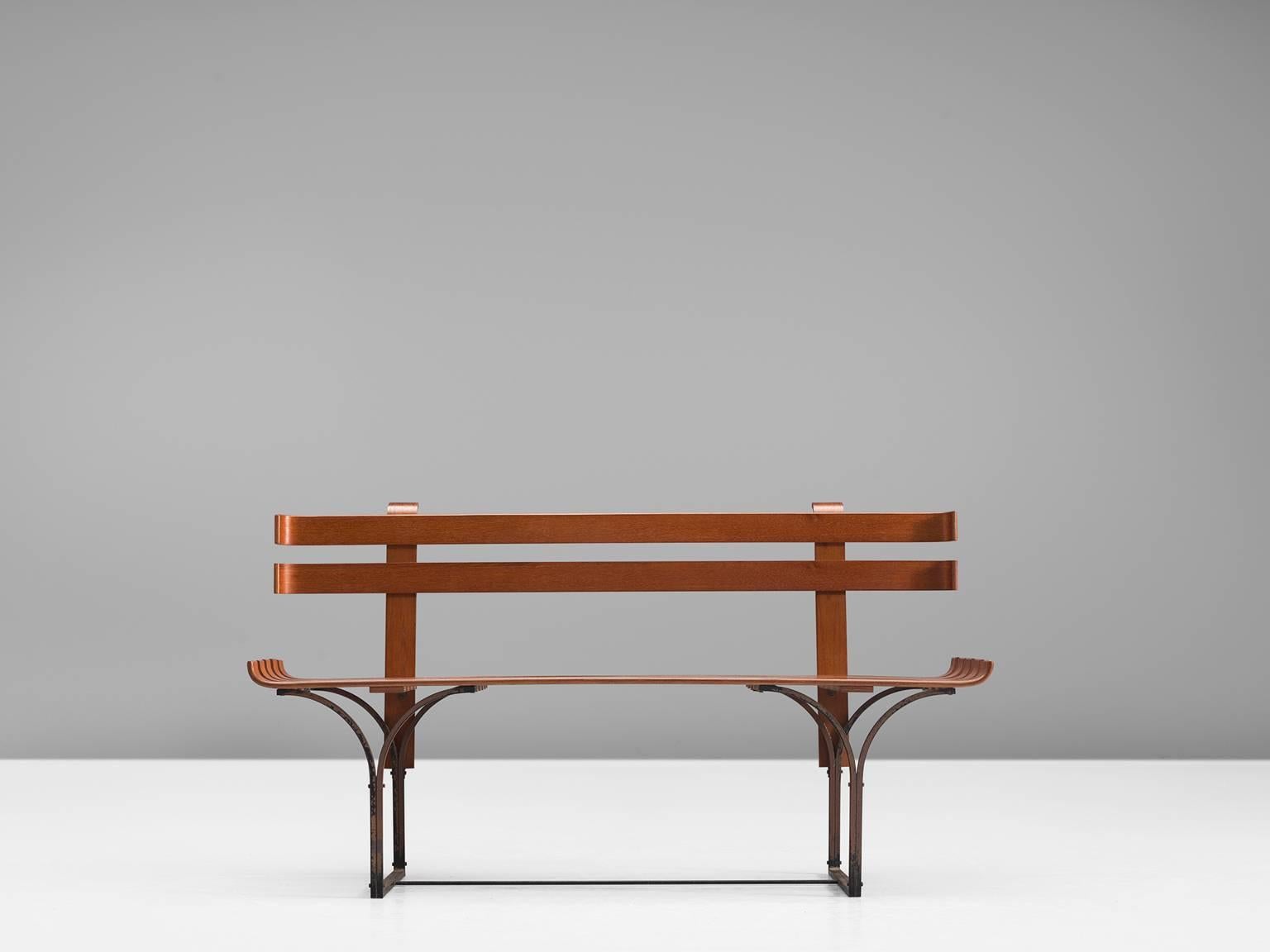 Italian Design Bent Plywood Bench, 1960s In Good Condition In Waalwijk, NL