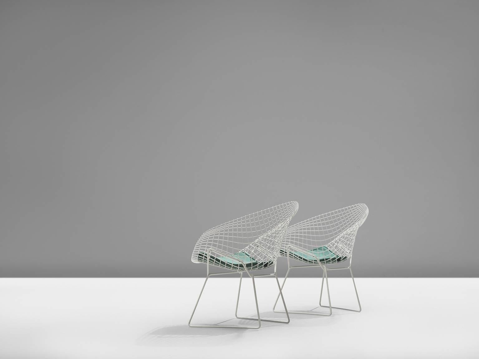 Pair of Harry Bertoia 'Diamond' Chairs for Knoll In Good Condition In Waalwijk, NL