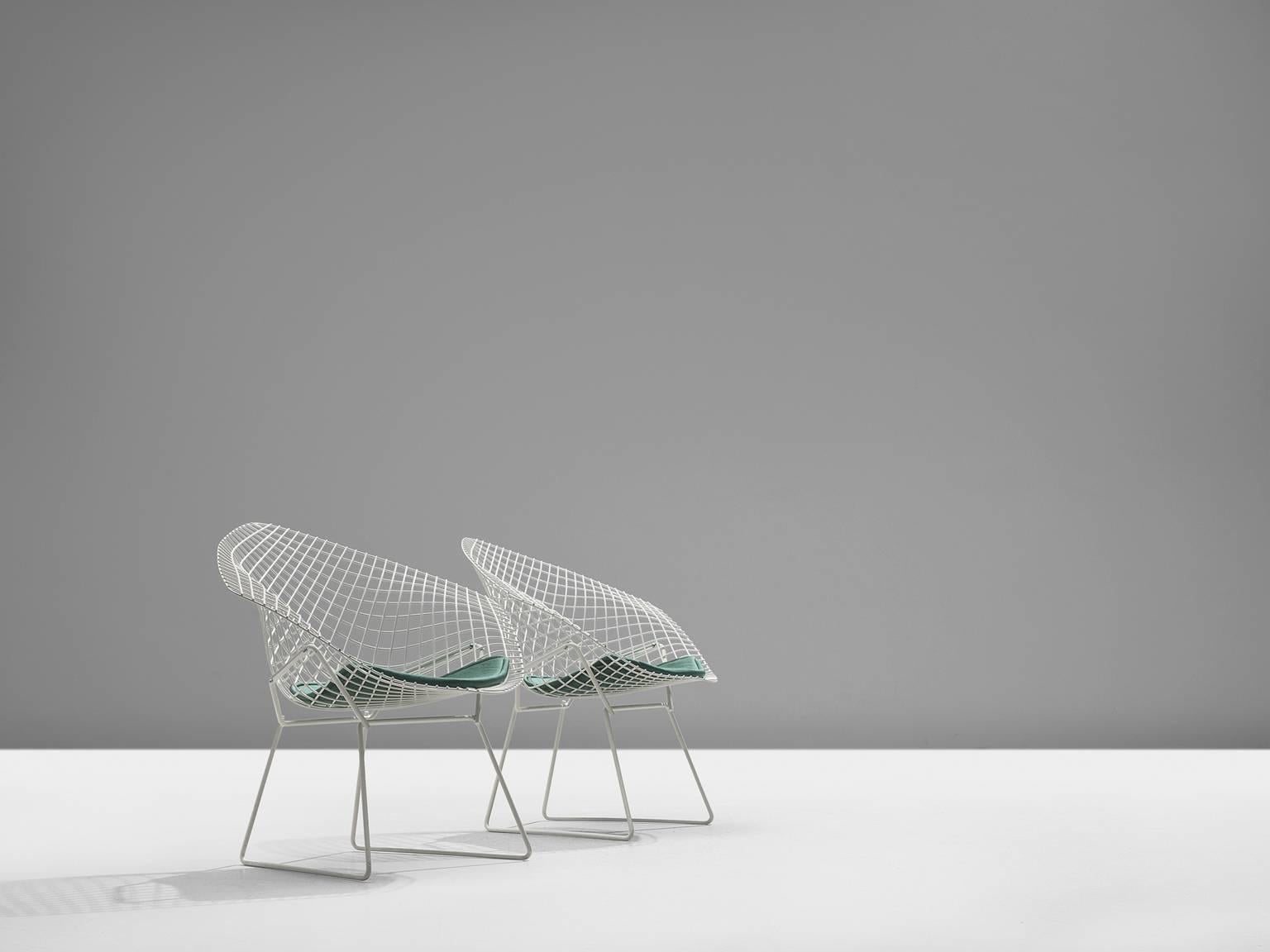 Mid-Century Modern Pair of Harry Bertoia 'Diamond' Chairs for Knoll