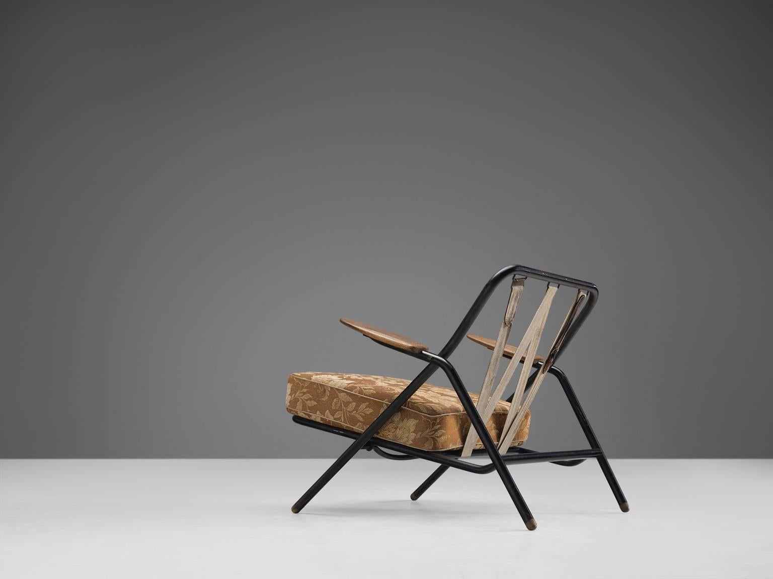 Mid-20th Century Hans Wegner GE215 Sawbuck Lounge Chair in Floral Upholstery