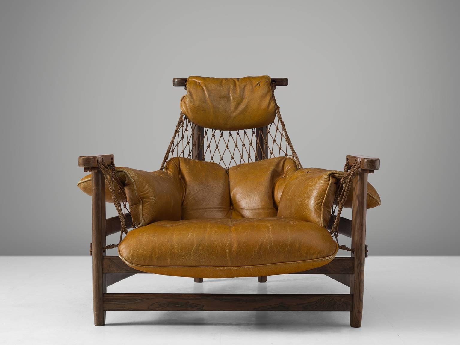 Jean Gillon 'Jangada' Brazilian Armchair and Ottoman in Original Leather In Good Condition In Waalwijk, NL