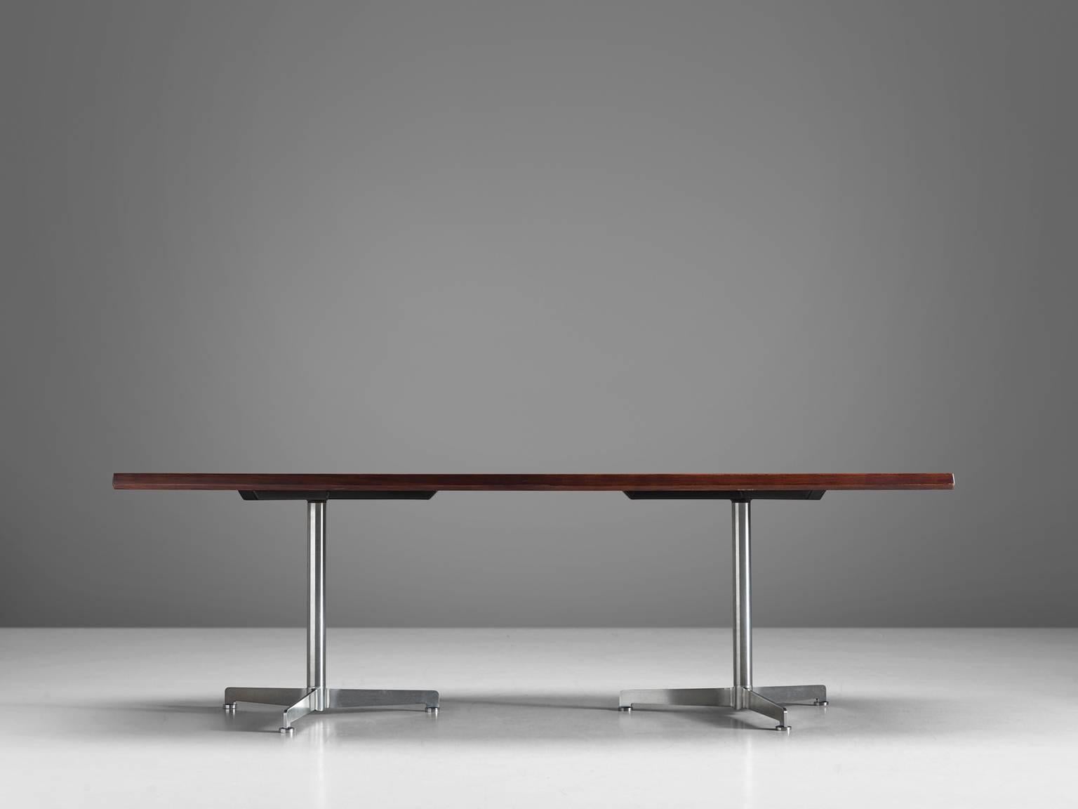 Italian Osvaldo Borsani Writing Table in Rosewood for Tecno