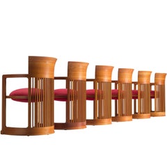 Frank Lloyd Wright Cherry Barrel Chairs pour Cassina