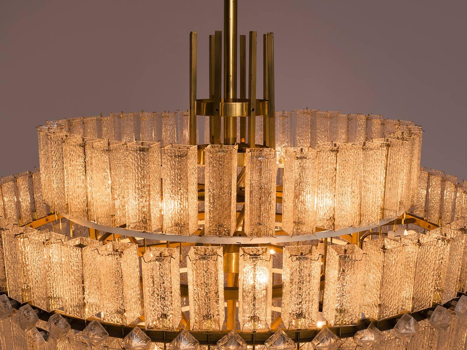 Pair of Large Circular Chandelier in Brass and Structured Glass 2