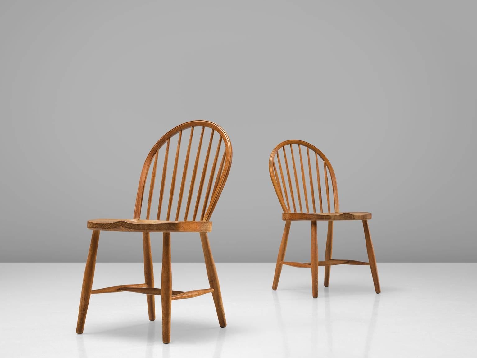 Frits Henningsen Set of Eight Windsor Chairs In Good Condition In Waalwijk, NL
