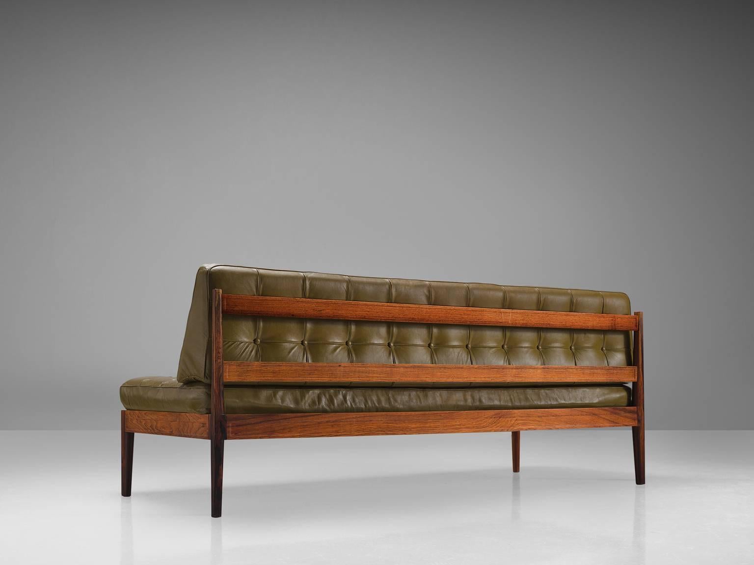 Finn Juhl 'Diplomat' Sofa in Olive Green Leather and Rosewood In Good Condition In Waalwijk, NL
