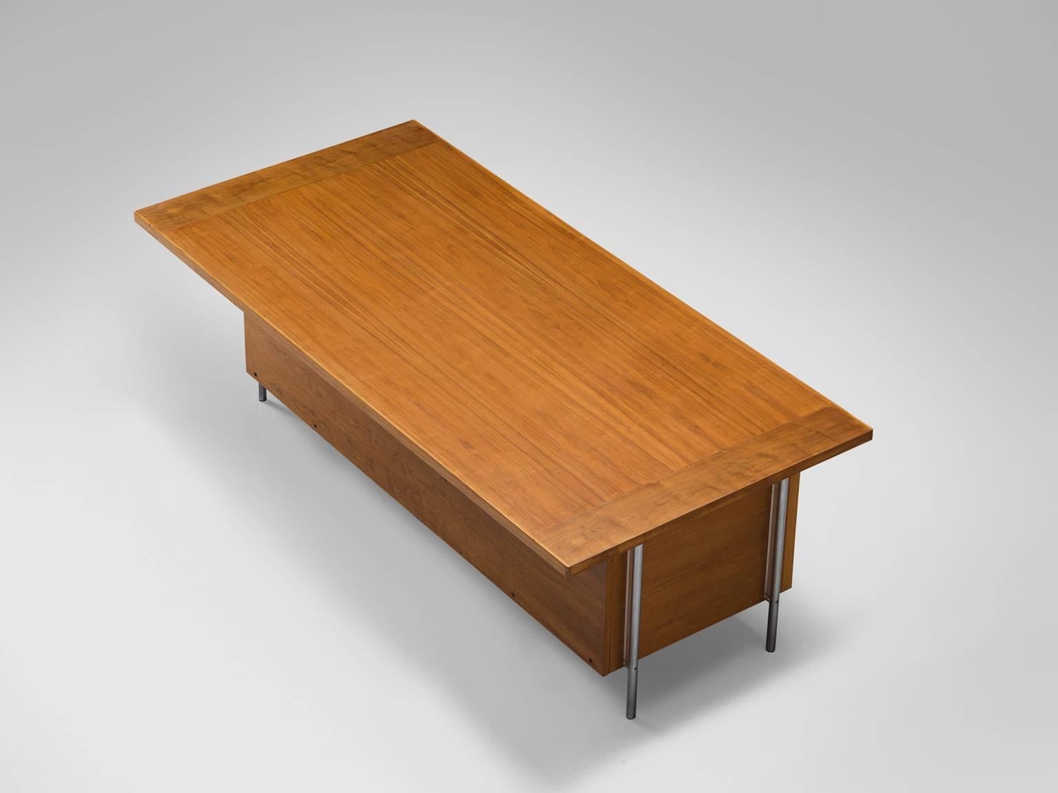 Mid-20th Century Sven Ivar Dysthe Desk in Walnut and Leather