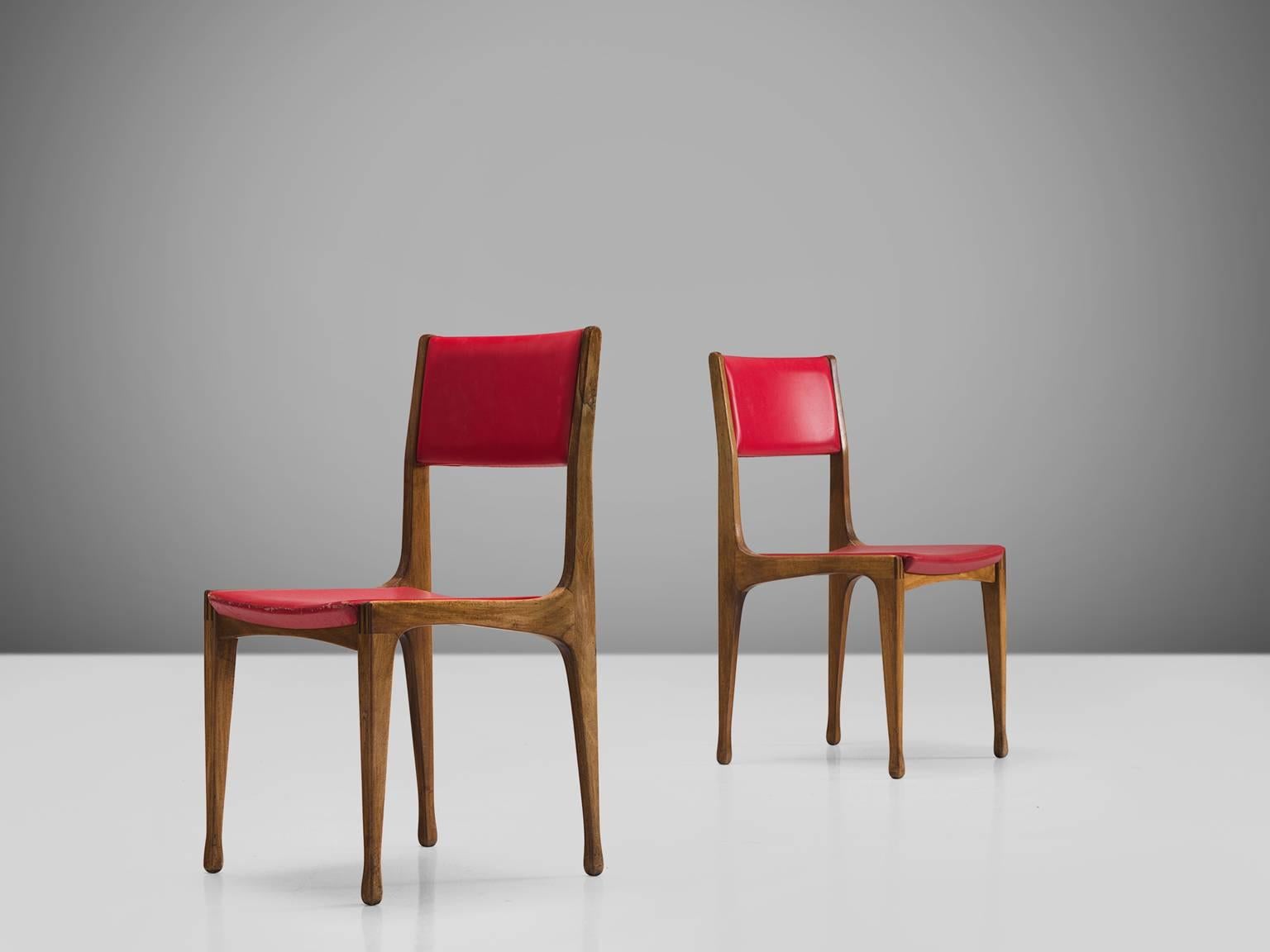 Carlo de Carli Set of 12 Dining Room Chairs in Walnut for Cassina In Good Condition In Waalwijk, NL