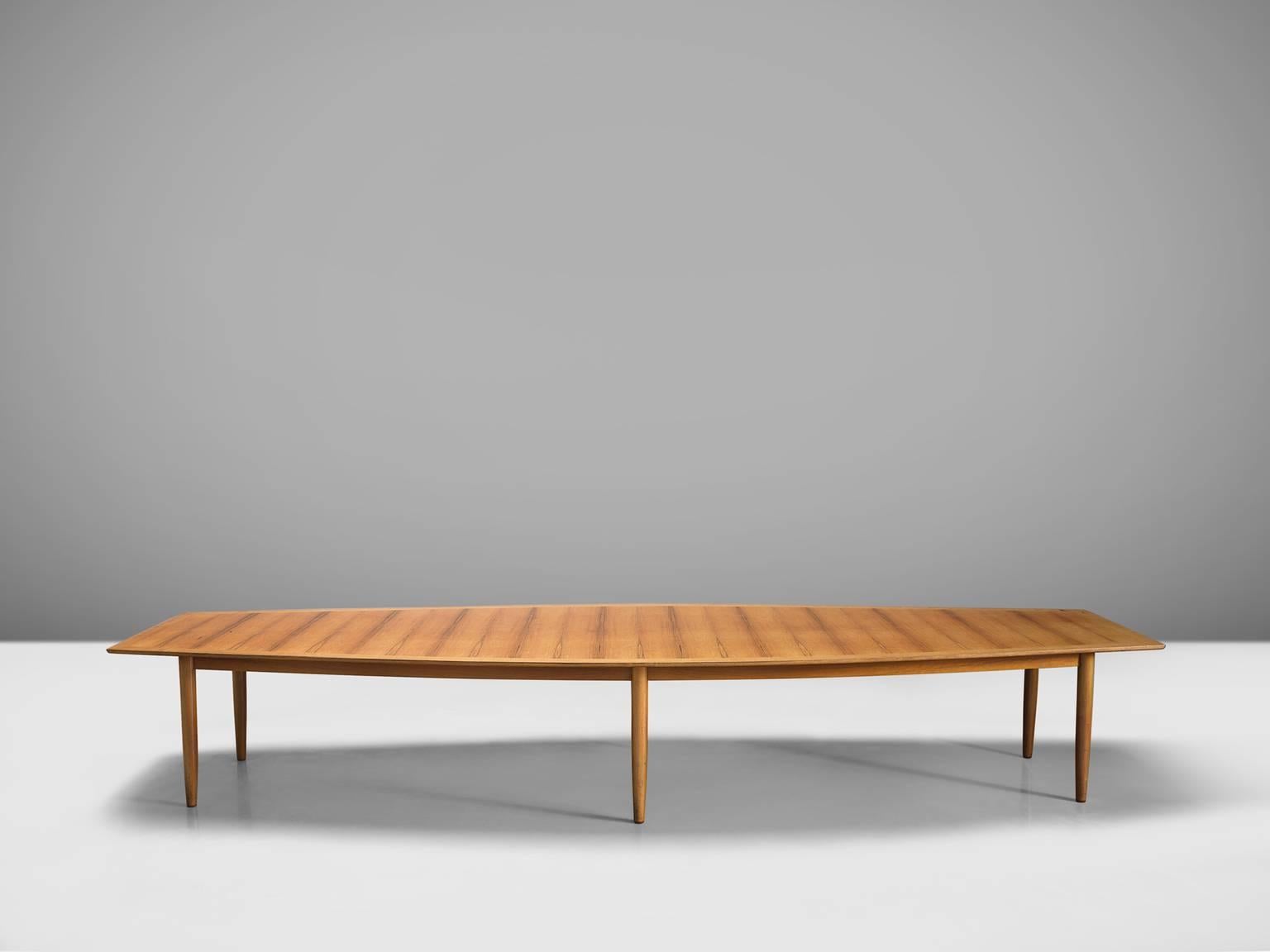 Mid-20th Century Rosewood Florence Knoll for Knoll Boat Shaped Table