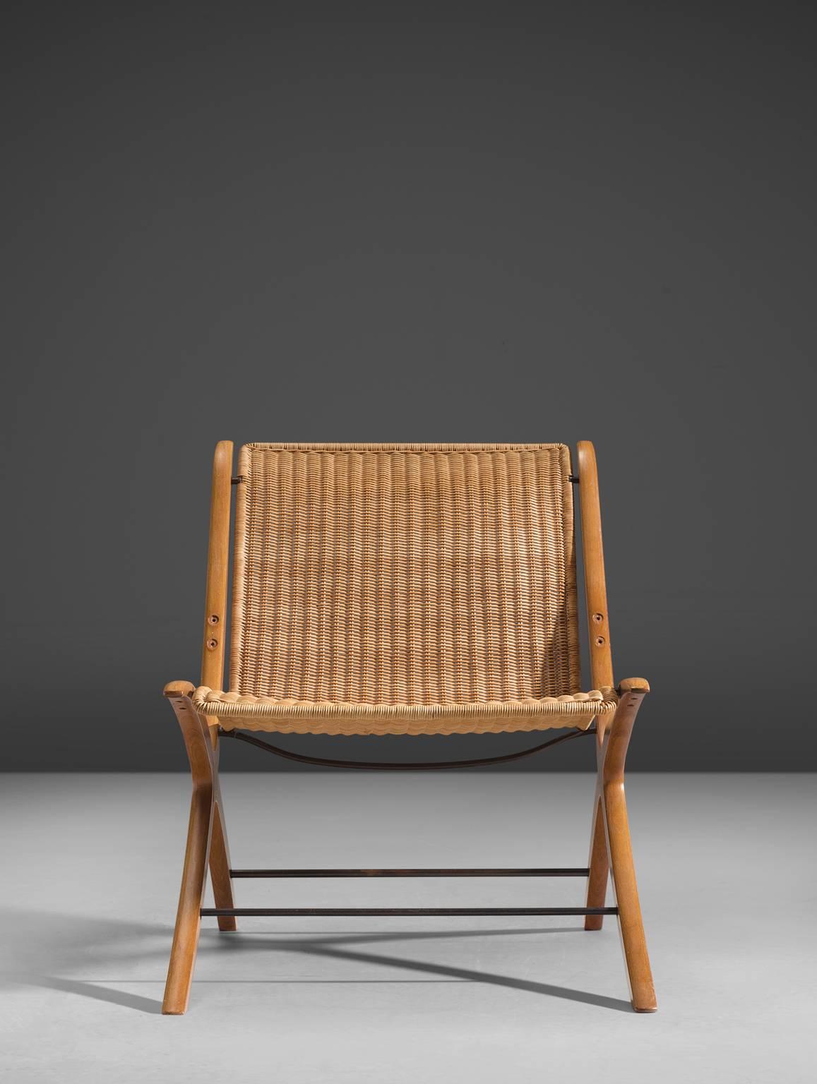Scandinavian Modern Hvidt and Nielsen for Fritz Hansen X-Chair in Cane