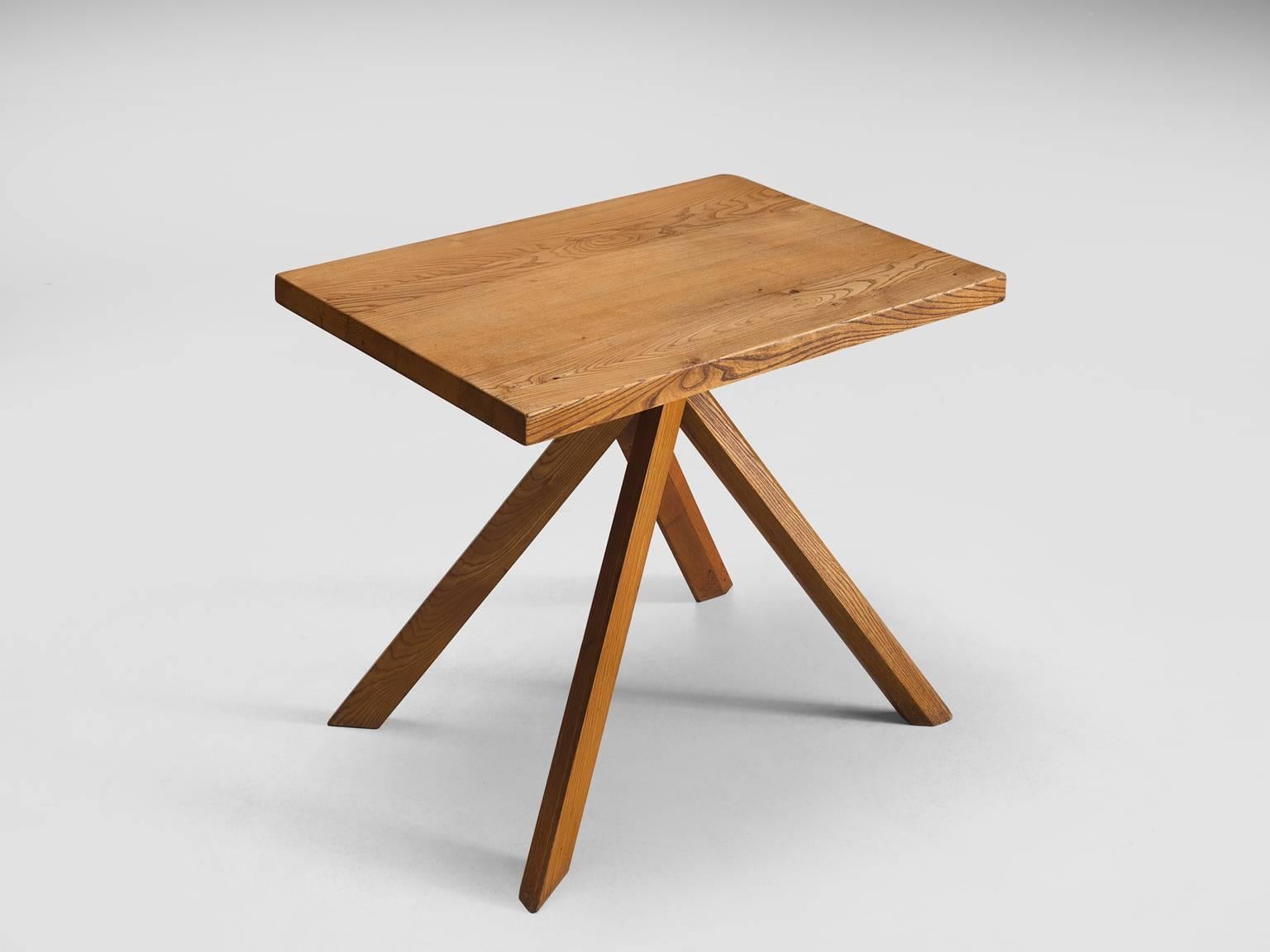 Pierre Chapo, centre and kitchen table, model T27A, elm, France, 1960s.

This small kitchen or dining table in solid elm by master woodworker Pierre Chapo is name 'Rectangulaire Duo' and is type T27A. The basic design and construction as well as the