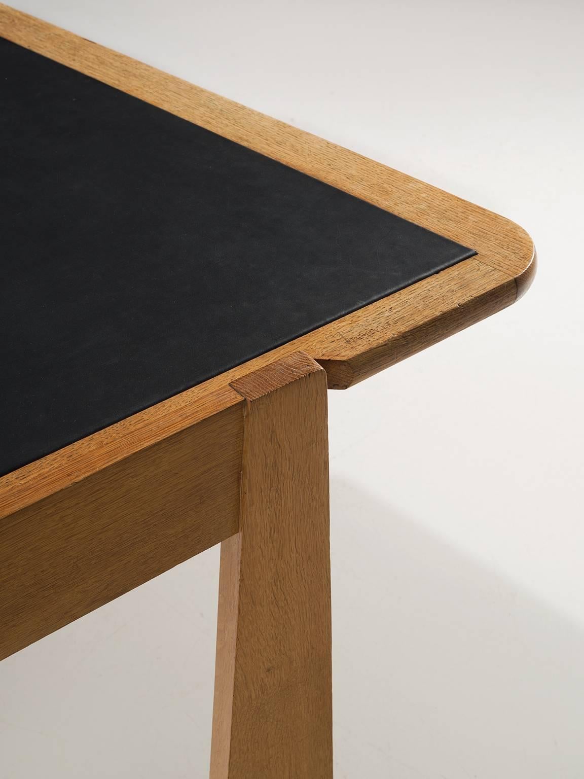 Guillerme & Chambron Original Leather and Oak Freestanding Desk 2