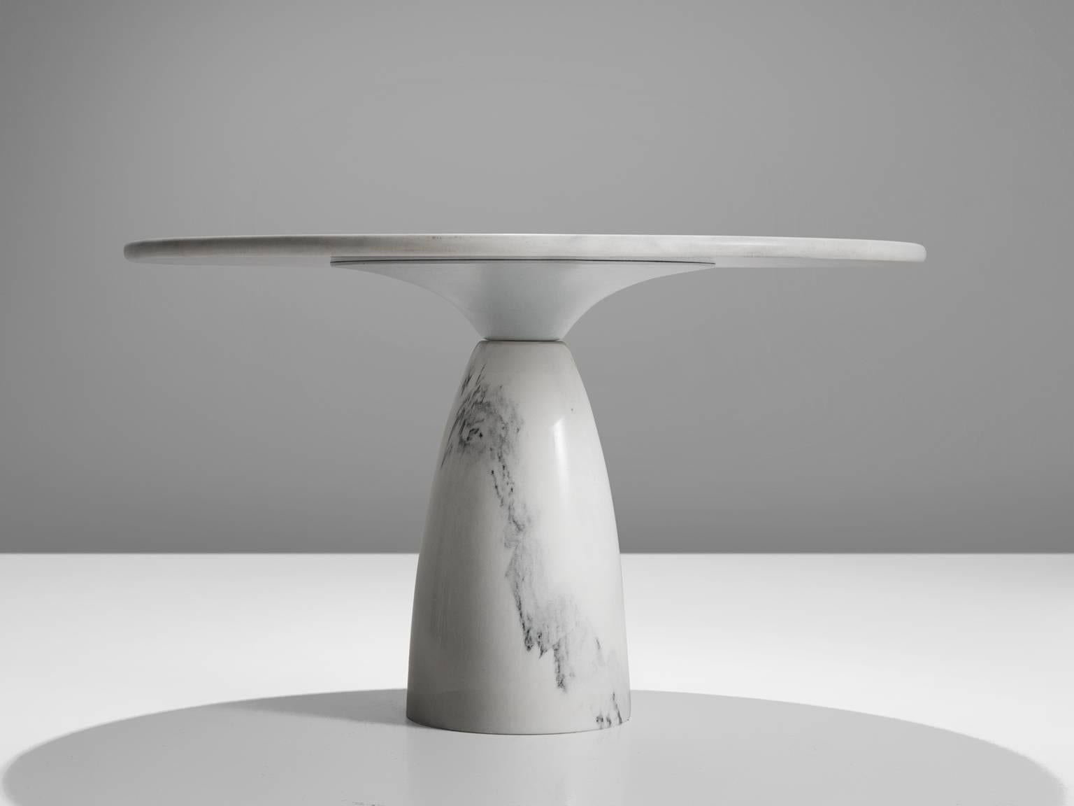 Post-Modern German Marble Center Table In Good Condition In Waalwijk, NL