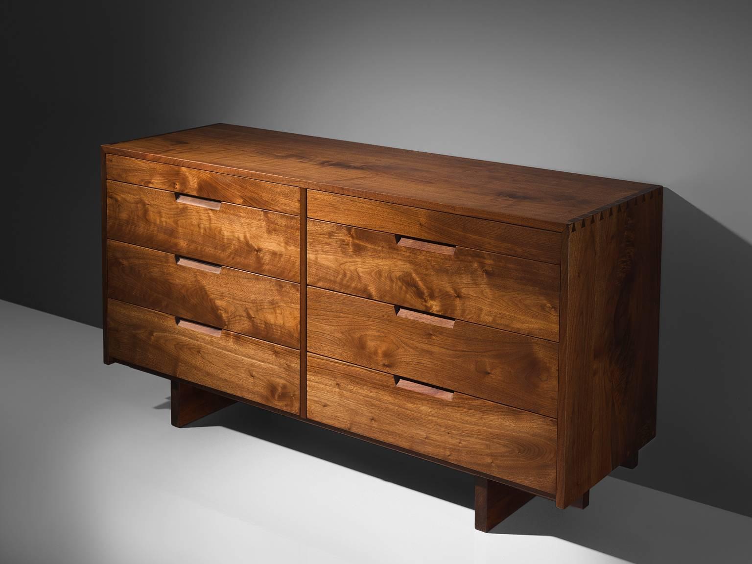 George Nakashima Walnut Sideboard, 1955 In Good Condition In Waalwijk, NL