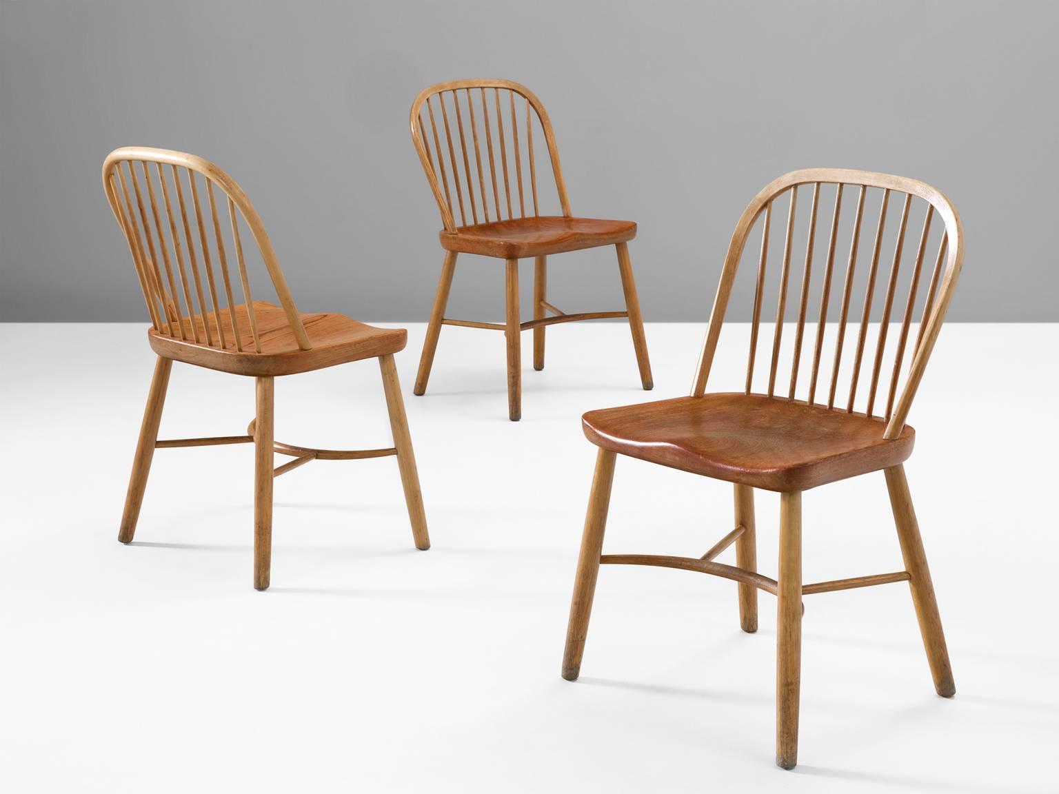 Danish Palle Suenson Dining Chairs in Teak and Beech