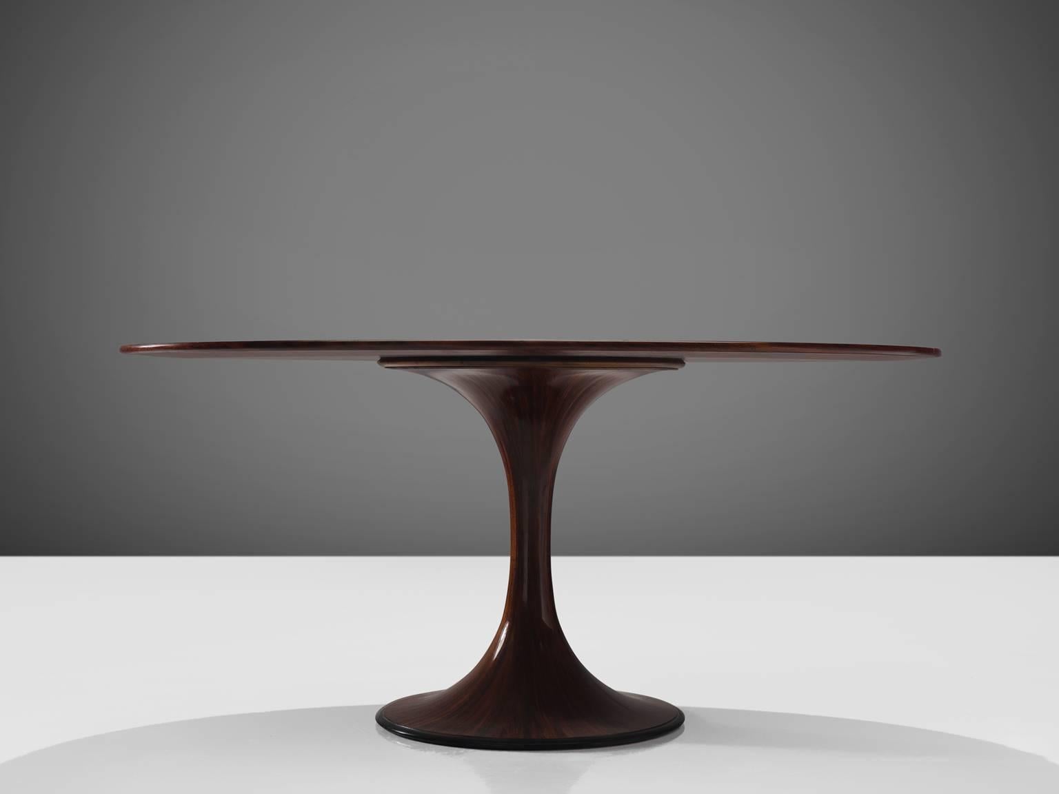 Mid-Century Modern Table de salle à manger ovale Luigi Massoni en bois de rose