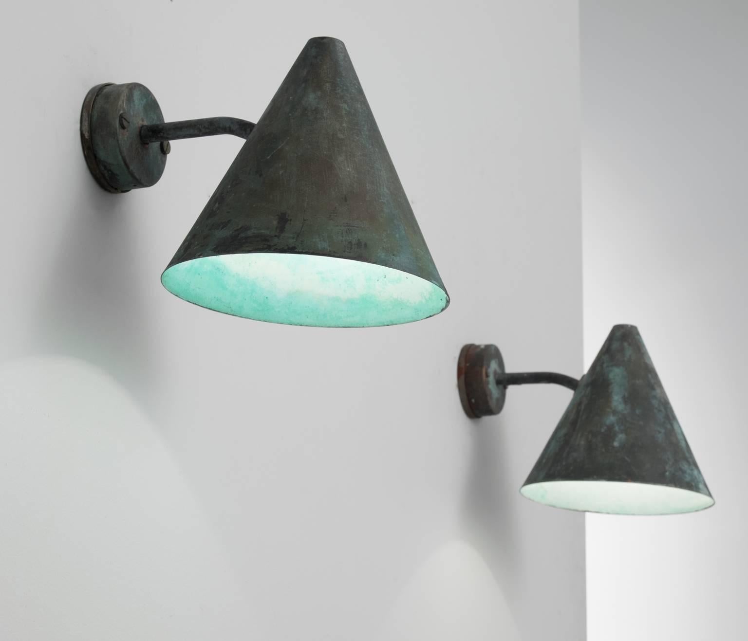 Set of eight wall lights, in copper, by Hans-Agne Jakobsson for AB Markaryd, Sweden, 1950s. 

Set of eight cone-shaped wall lights designed by Hans-Agne Jakobsson for AB Markaryd, in beautifully patinated copper. The light this model shines creates