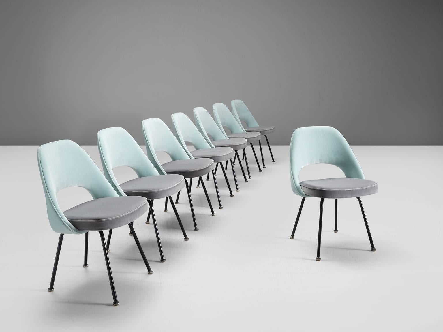 Mid-Century Modern Customizable Eero Saarinen Set of Eight Dining Chairs for Knoll International