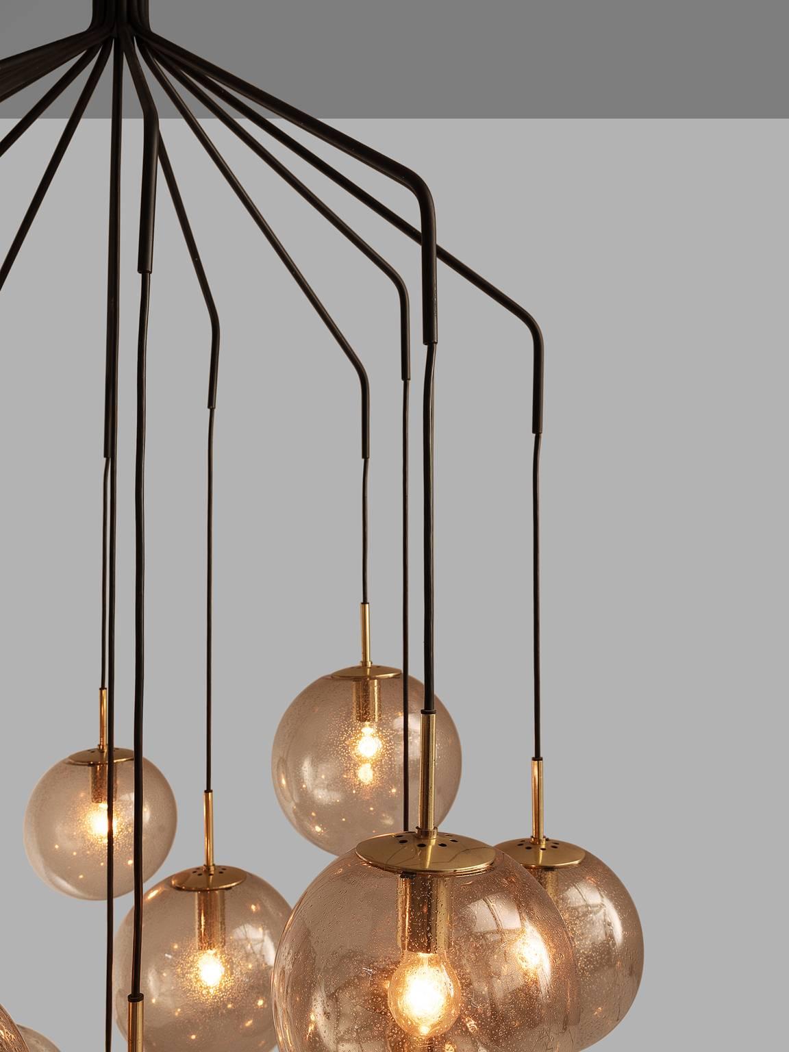 Large 'Spider' Chandelier with 15 Spheres in Smoked Glass and Brass In Good Condition In Waalwijk, NL
