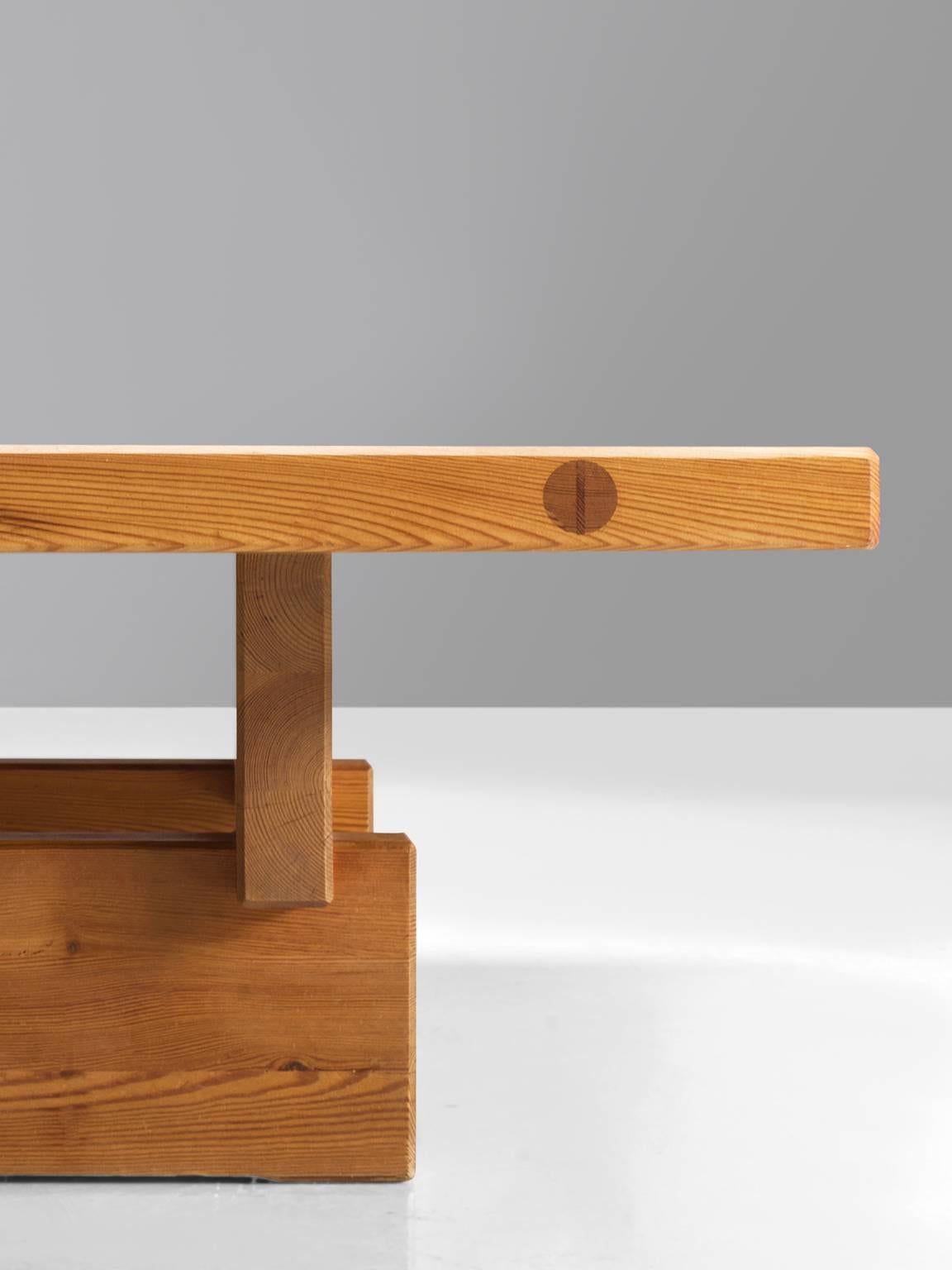 Ronald Wilhelmsson Coffee Table in Pine In Good Condition In Waalwijk, NL