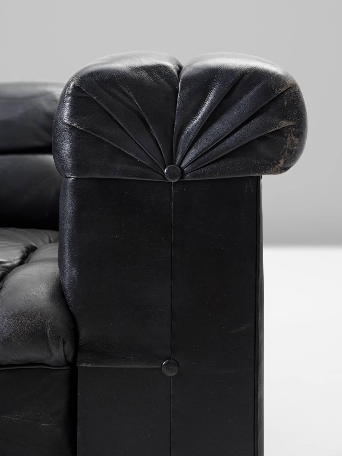 Mid-20th Century Edward Wormley Tufted Club Chair in Black Leather for Dunbar