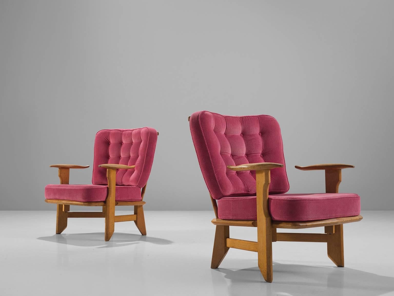 Guillerme & Chambron Carved Solid Oak Chairs (Mitte des 20. Jahrhunderts)