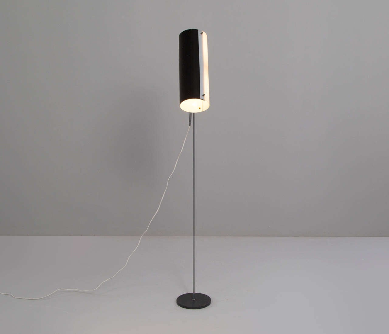 Post-Modern Modernist Chrome Floor Lamp with Adjustable Shade