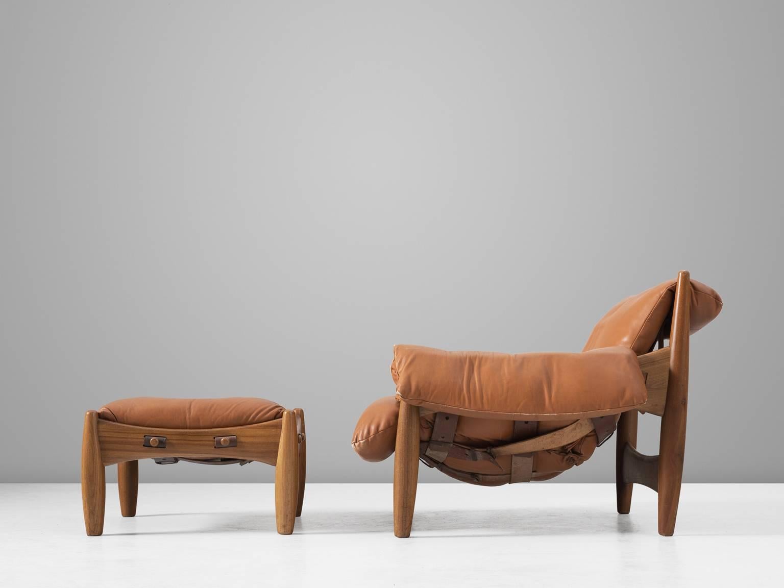 Mid-Century Modern Sergio Rodrigues 'Sheriff' Lounge Chair with Ottoman in Original Cognac Leather
