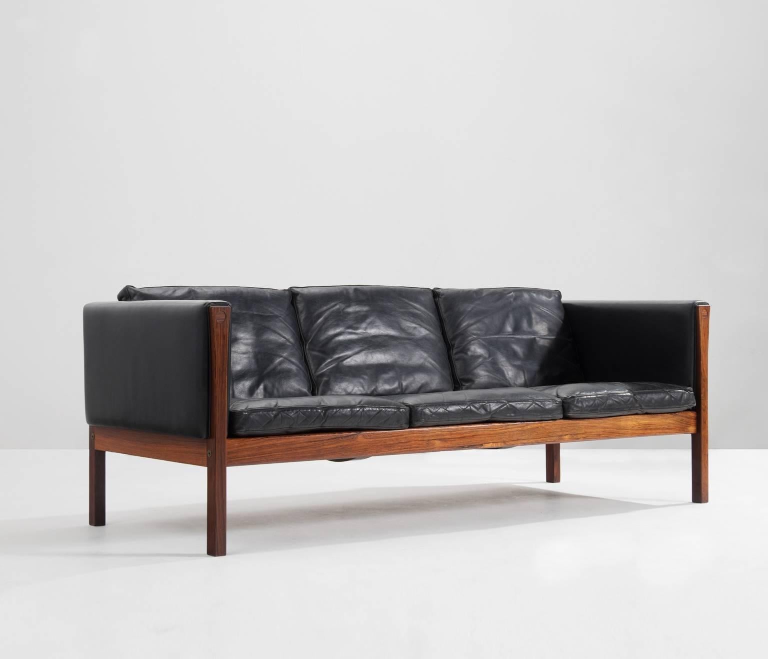 Mid-Century Modern Hans Wegner Three-Seater Sofa AP62 in Black Leather and Rosewood, Denmark 1962