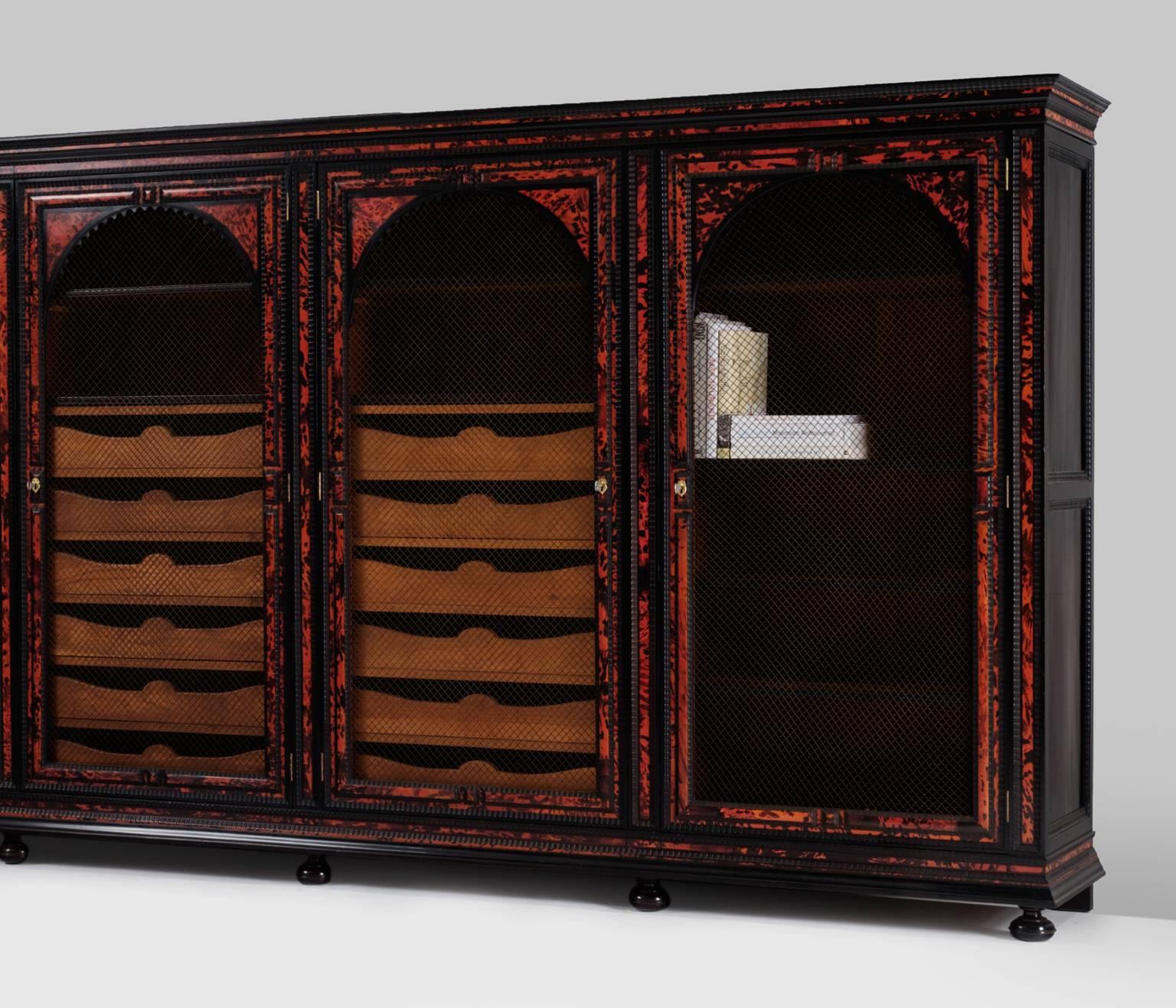 Maison Franck Rare Large Tortoise and Ebony Wardrobe In Excellent Condition In Waalwijk, NL
