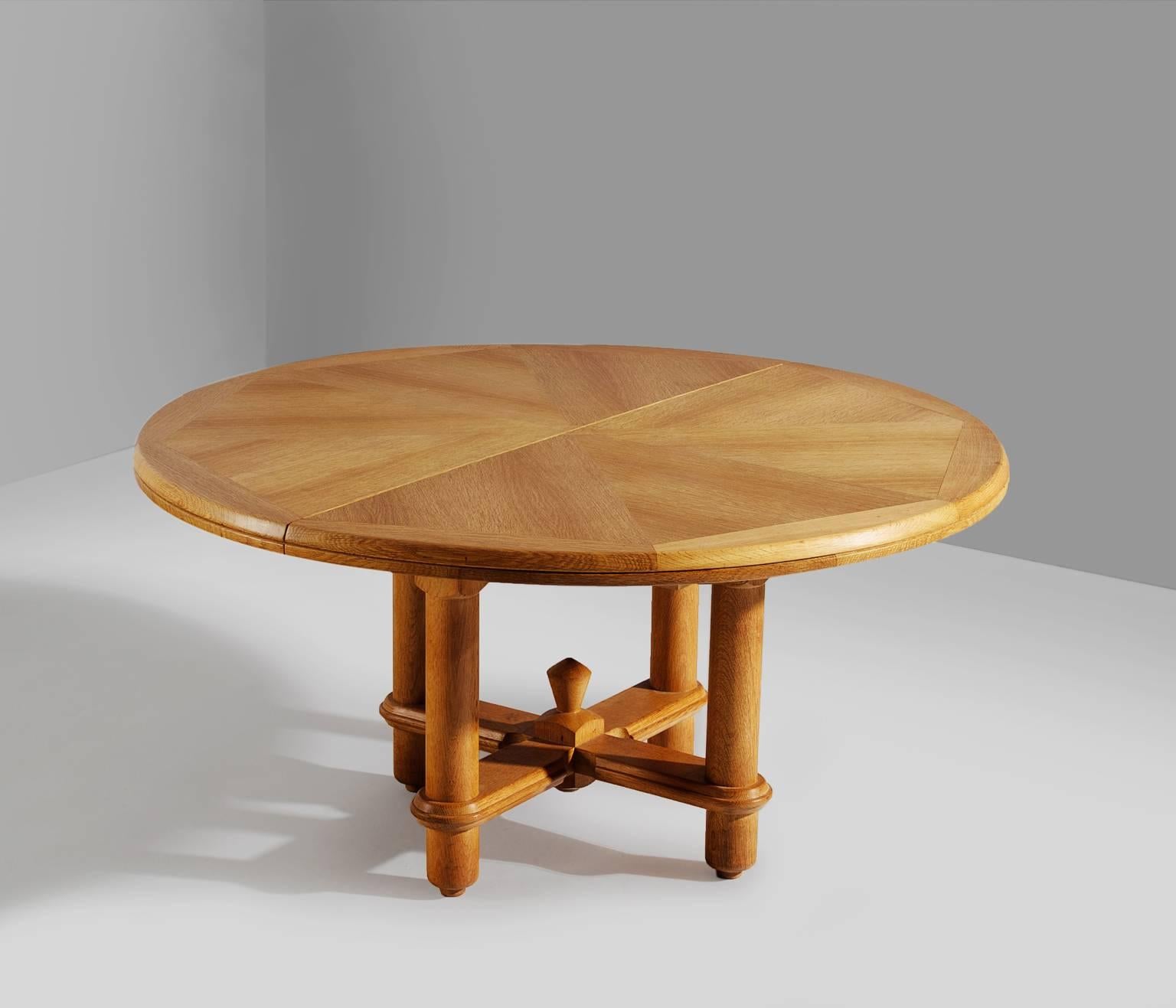 French 'Victorine' dining table in solid oak, by Guillerme et Chambron, 1970s. 

This wonderful table shows great craftsmanship and a strong appearance, that clearly characterizes the work of Guillerme & Chambron. It is in extremely good