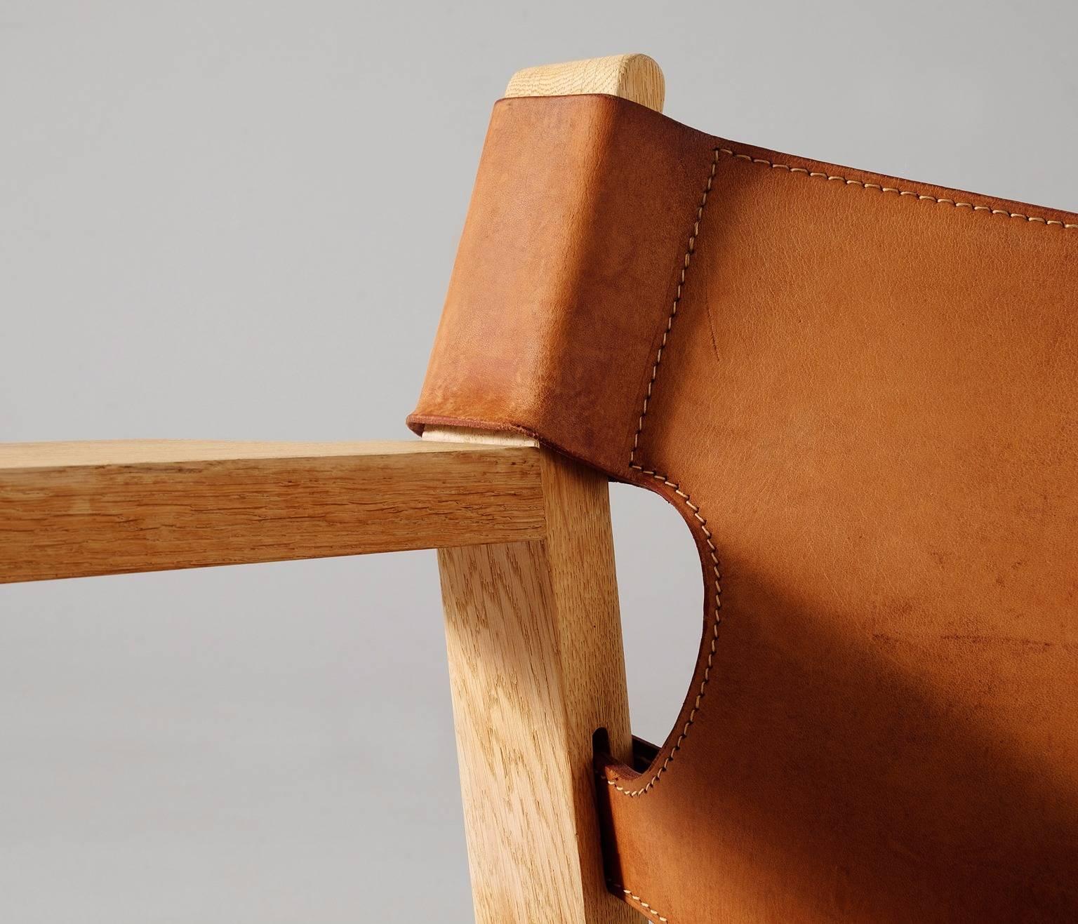 Danish Børge Mogensen 'Spanish Chair' in Solid Oak and Cognac Leather