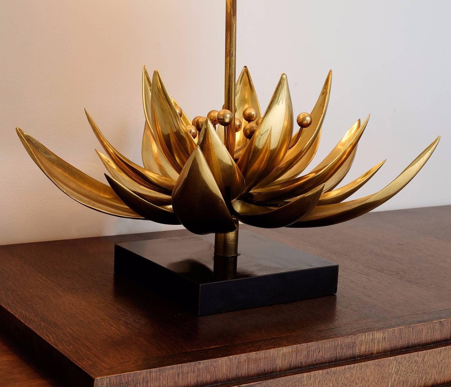 Mid-Century Modern Maison Jansen Floral Table Lamp in Shining Brass